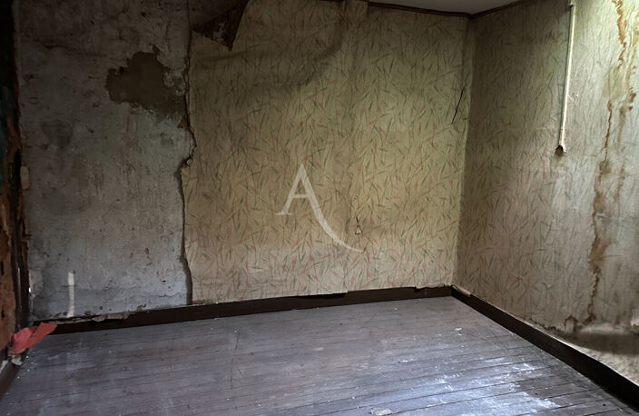 Plateau à rénover  2e étage pour appartement T3 — photo 4