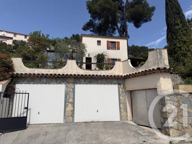 Maison 5 pièces 115 m² à La Roquette-sur-Siagne — photo du bien