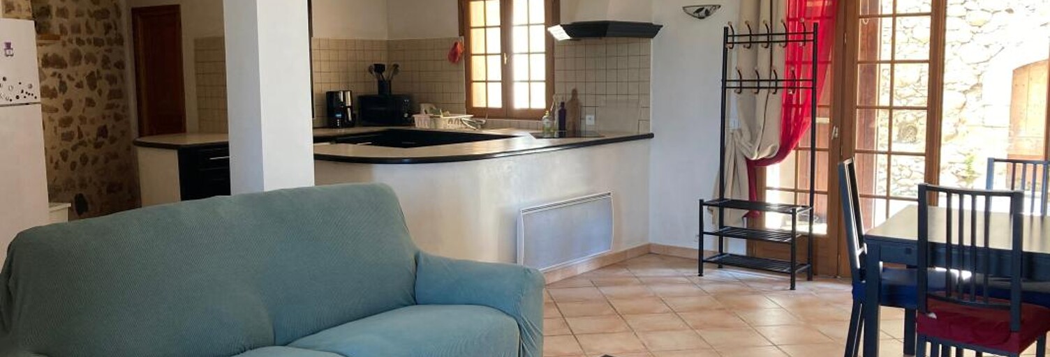 Maison 4 Pièces 88 m² à louer à Peyrolles-en-Provence (13860)