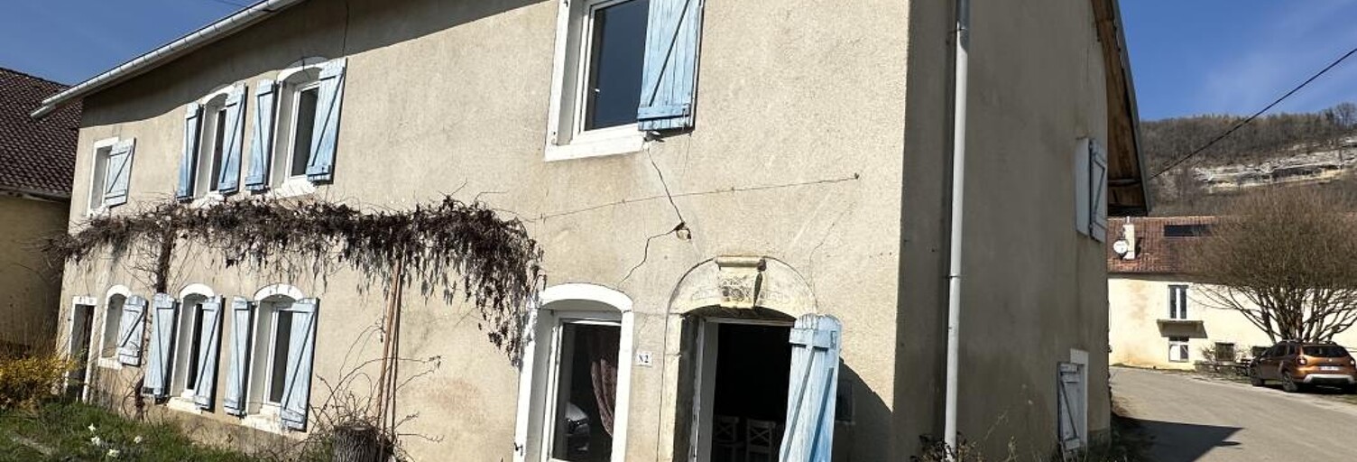 Maison 11 Pièces 232 m² à vendre à Solemont (25190)