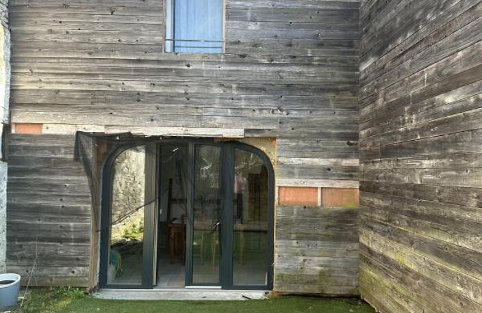 Maison individuelle de village - 11  pièces - 232 m2 - Proche PONT-DE-ROIDE — photo 2