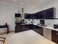 BEAUX VOLUMES - 260 m2 ENVIRON - PROCHE GARE — photo 4