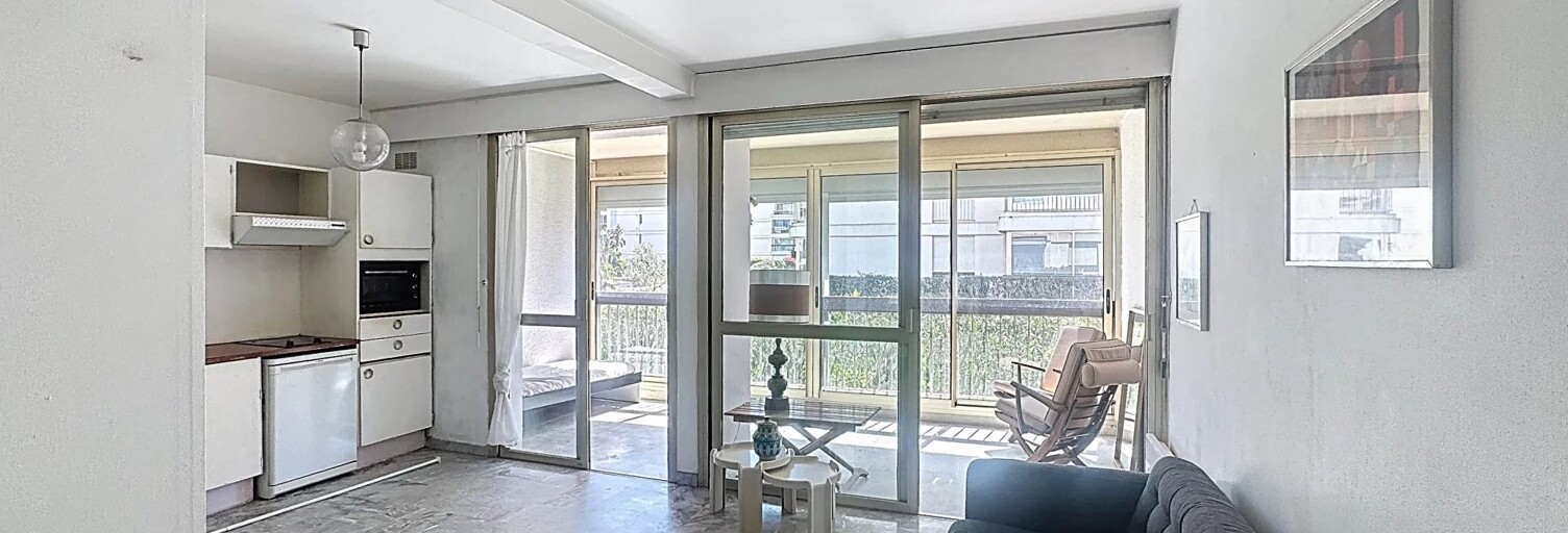 Appartement 1 Pièce 31 m² à vendre à Mandelieu-la-Napoule (06210)