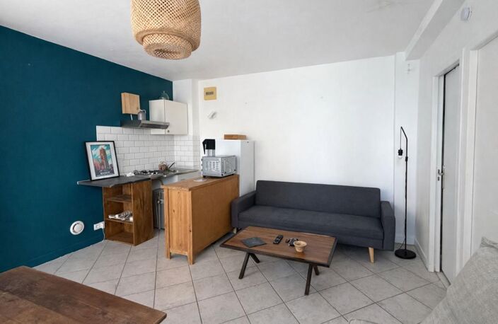 T2 32,5 m² – Idéal investisseur – Petit prix – Centre-ville à pied — photo 2