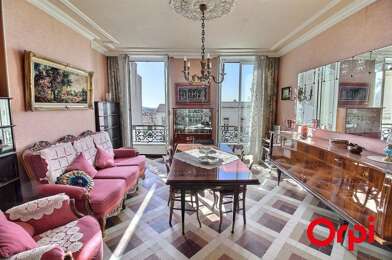 Appartement 3 pièces 220500 €