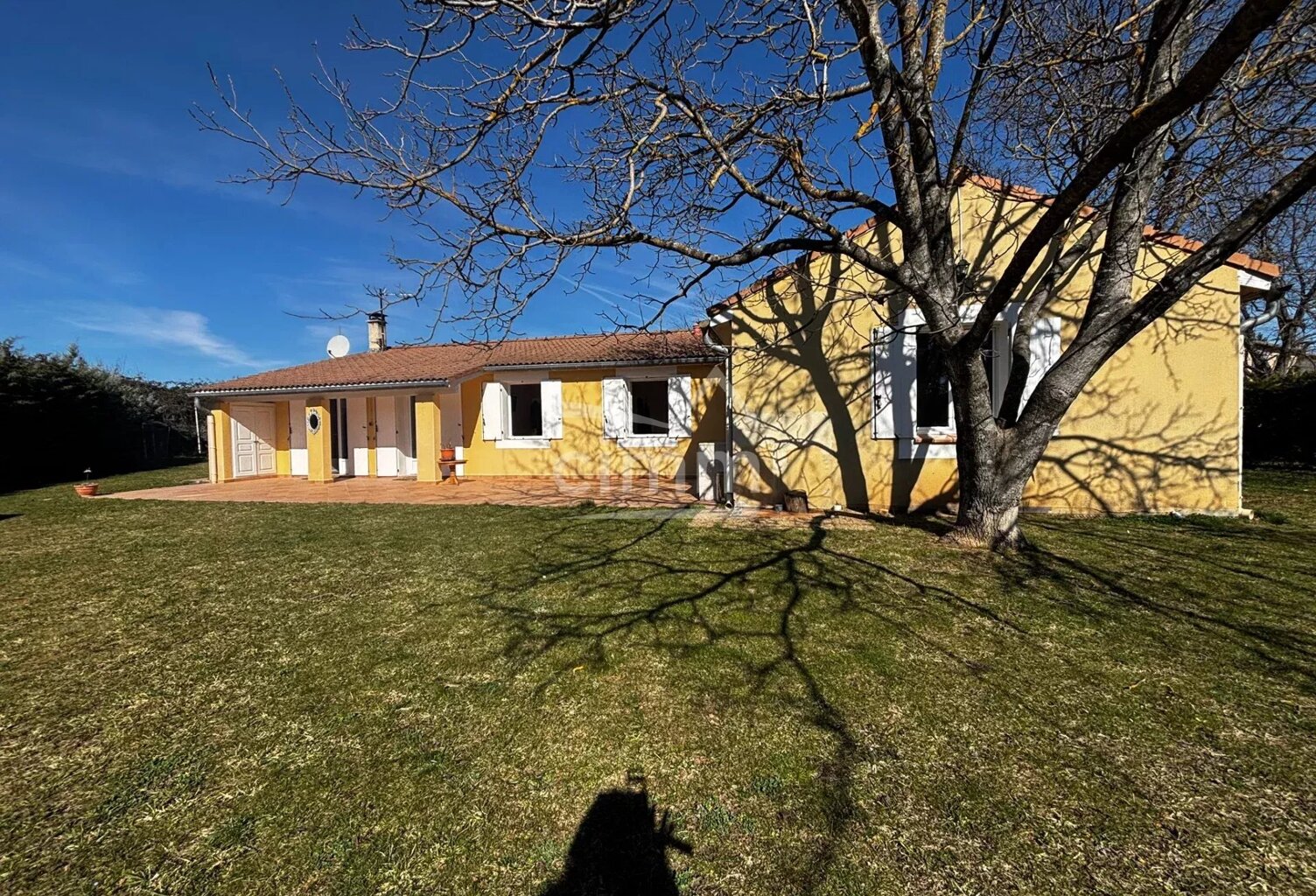 Maison plain pied de 140m² à Mison — photo 1