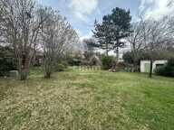 Terrain constructible plat d’environ 1 350 m² — photo 4