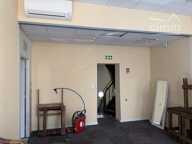 A vendre un immeuble avec un local commercial  et deux apparteme — photo 4