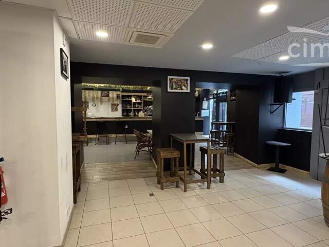 Fonds de commerce Bar — photo du bien