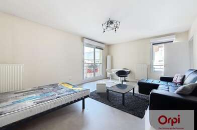 Appartement 1 pièces 345 €