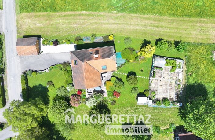 Vue Môle pour cette belle maison cossue avec sous-sol complet, a — photo 2