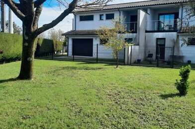 Maison 4 pièces 1300 €