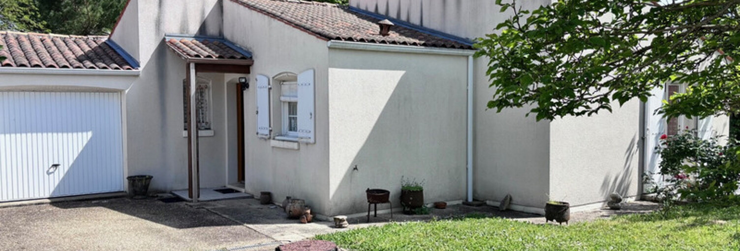 Maison 4 Pièces 88 m² à vendre à Saintes (17100)