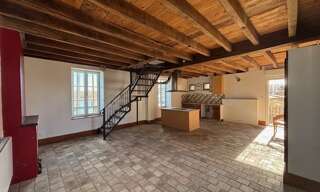 Immeuble  273 m² à vendre à Marseilles-lès-Aubigny (18320)