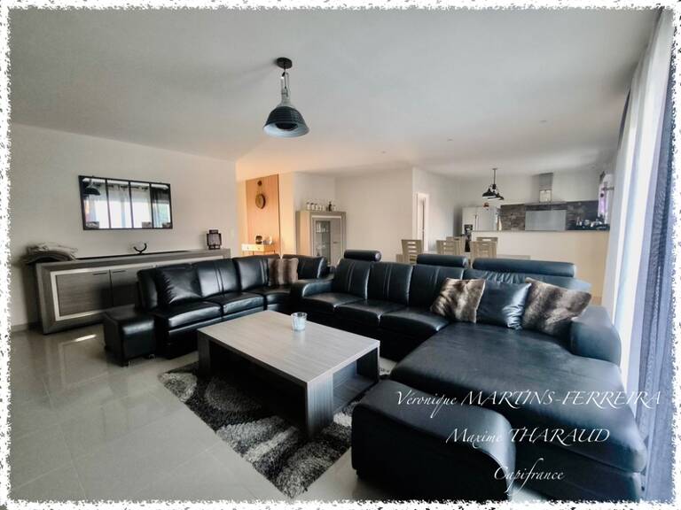 Maison plain-pied 4 chambres + piscine chauffée + dépendance 72 m² – Quincy — photo 1