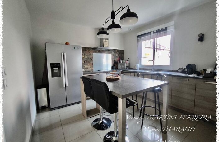 Maison plain-pied 4 chambres + piscine chauffée + dépendance 72 m² – Quincy — photo 4