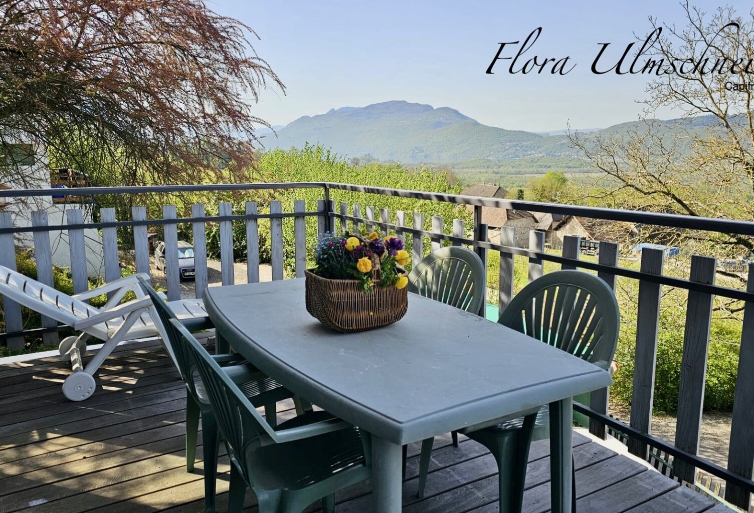 Maison lumineuse d'env. 137 m² avec vue exceptionnelle à vendre à CHINDRIEUX (73). Dépendances, terrain, proche lac du Bourget. A 25 mns d'Aix-les-Bains et 1H d'Annecy et de Genève — photo 1