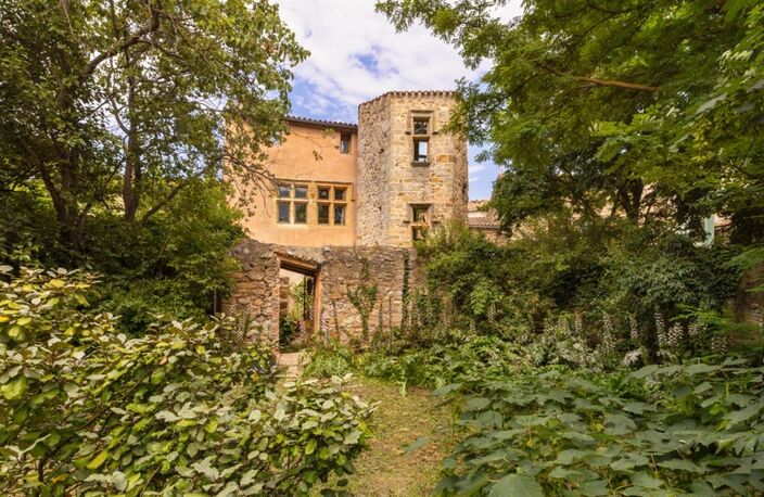 Maison de Caractère avec Tour du XVIIe siècle – Un Trésor Historique au Cœur d’Alet-les-Bains - 180 m² — photo 2