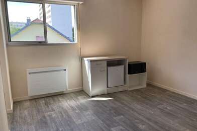 Appartement 1 pièces 375 €