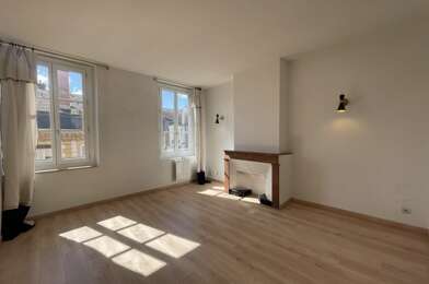 Appartement 2 pièces 925 €