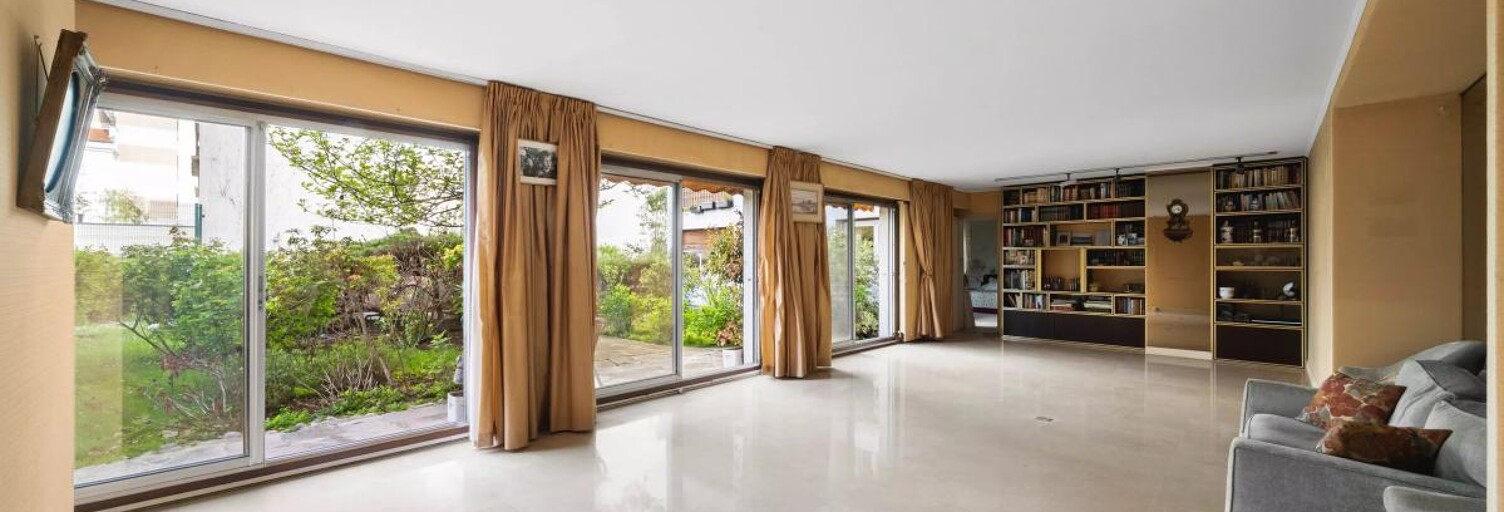 Appartement 8 Pièces 171 m² à vendre à Paris 15 (75015)