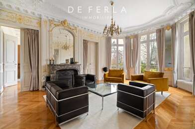 Maison 18 pièces 19900000 €