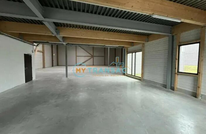 Courtry A VENDRE de 700 à 1 550m² de locaux d'activités neufs — photo 4