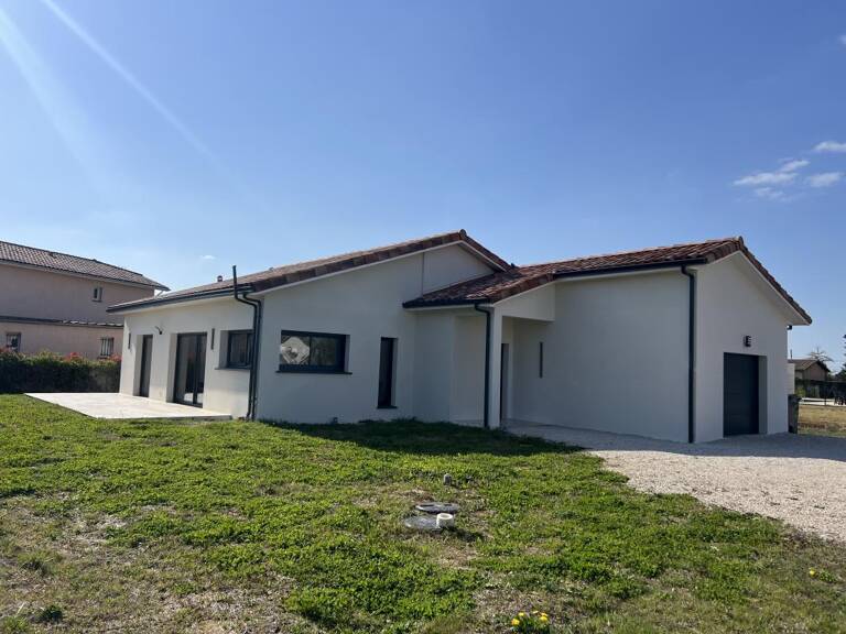 Maison neuve — photo 1