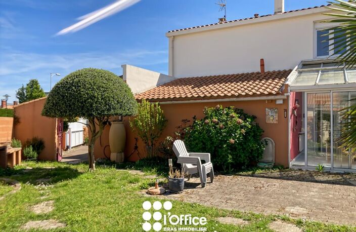 Maison les Sables d'Olonne - 7 pièces - 187m2 — photo 3
