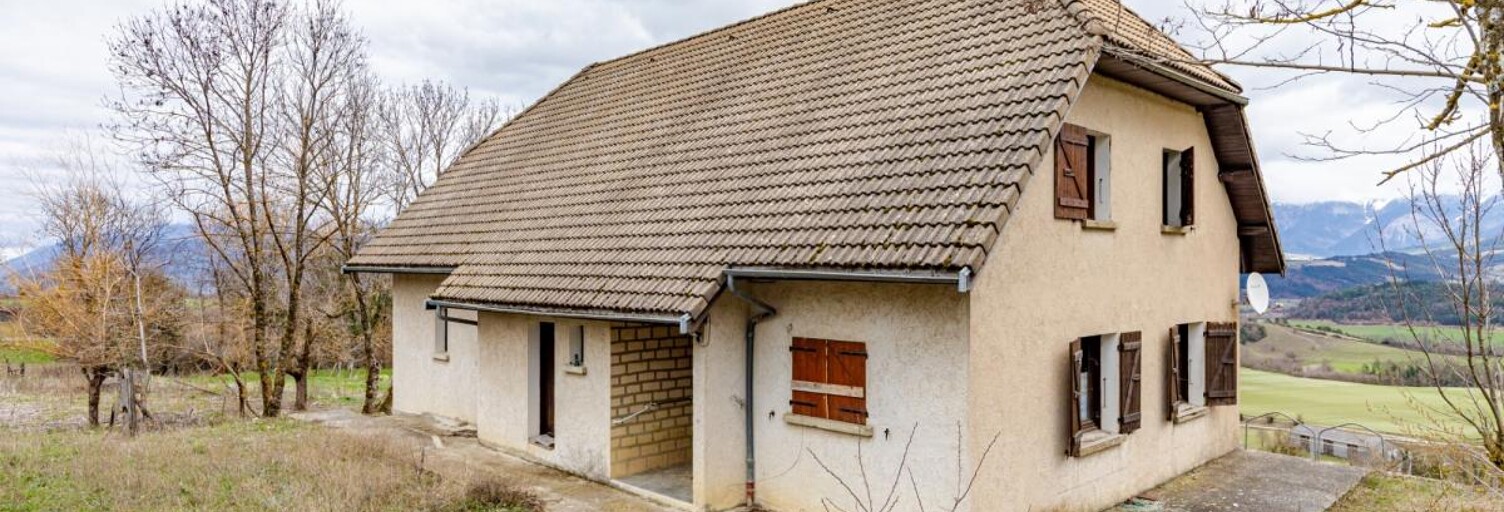 Maison  143 m² à vendre à Saint-Maurice-en-Trièves (38930)