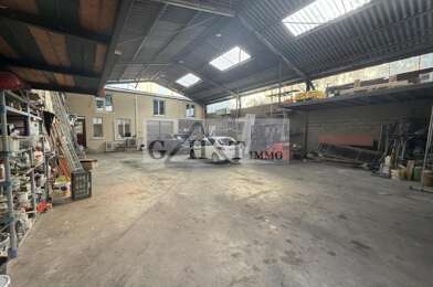 Local industriel  4000 €