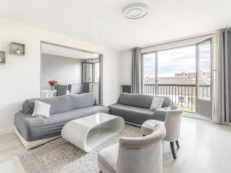 Spacieux 5 pièces avec balcon à Neuilly-sur-Marne — photo 1
