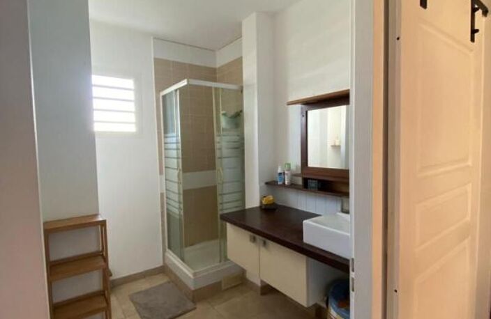 A vendre Appartement T3 résidence sécurisée avec piscine à Baie- Mahault — photo 5