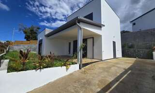 Maison 4 Pièces 97 m² à louer à Saint-André (97440)