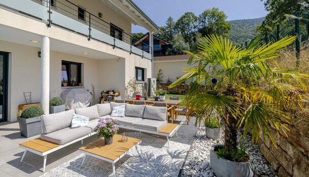 Villa / Maison 8 pièces  à vendre Archamps 74160