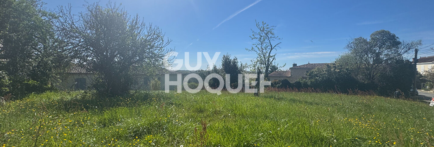 Terrain  841 m² à vendre à Le Pian-sur-Garonne (33490)