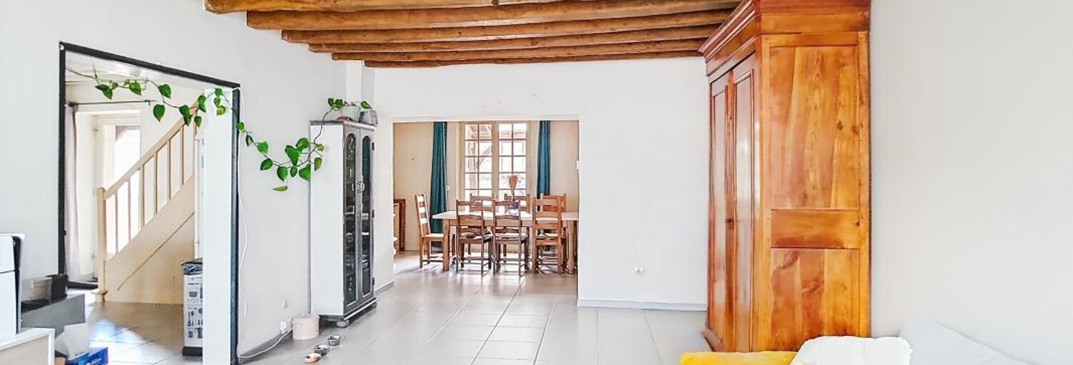 Maison 5 Pièces 158 m² à vendre à La Chapelle-Saint-Laud (49140)