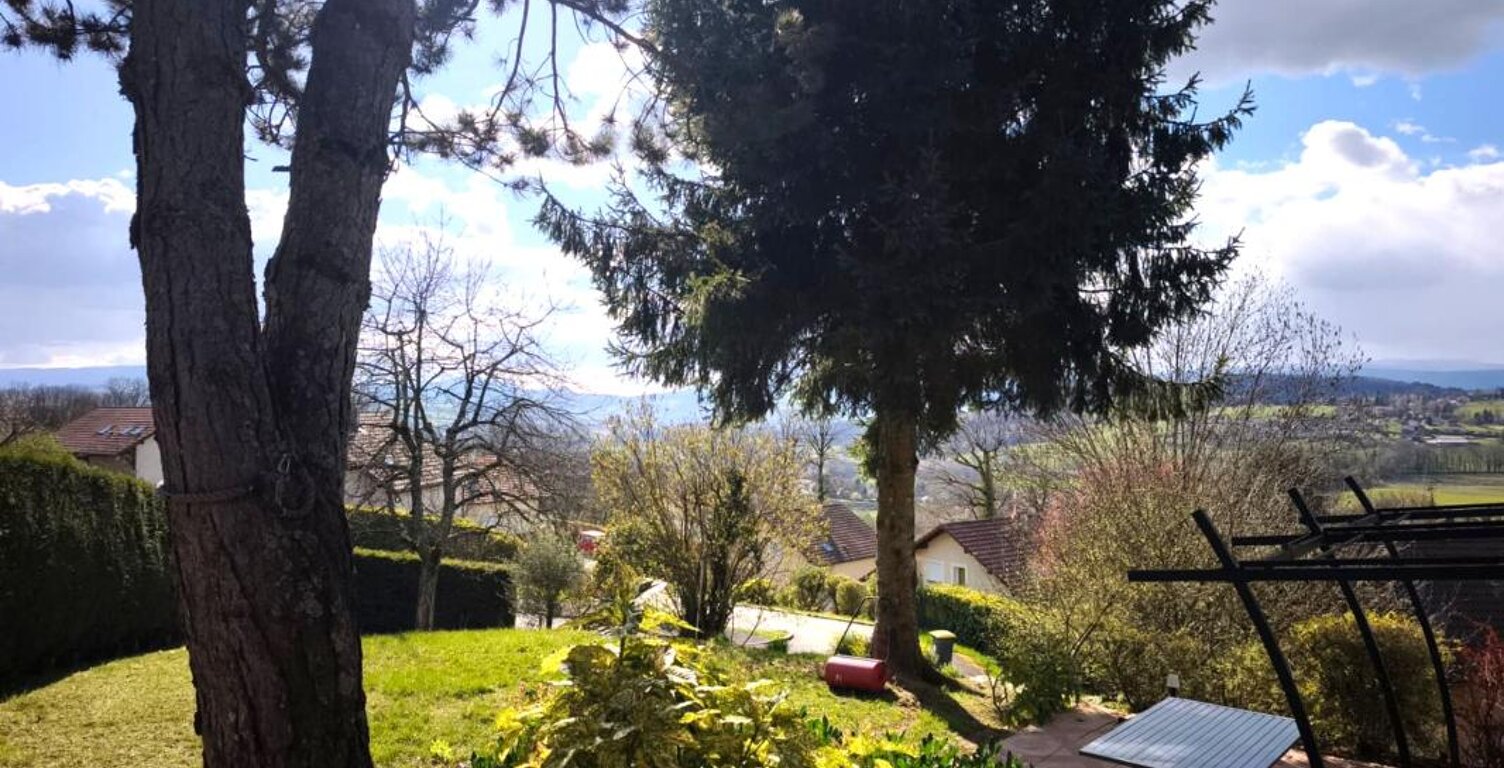 BALMONT - Sur les hauteurs, dans un environnement calme et résidentiel — photo 1