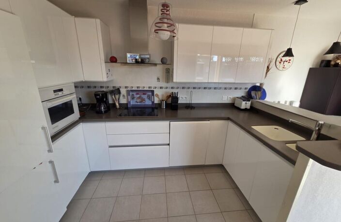 AGDE SECTEUR CAYRETS T3 de 59 m² avec terrasse plein sud et parking — photo 3