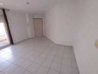 AGDE/CAYRETS – Investissement locatif : T3 + 2 PARKINGS - VENDU LOUE - BAIL MEUBLE — photo 2