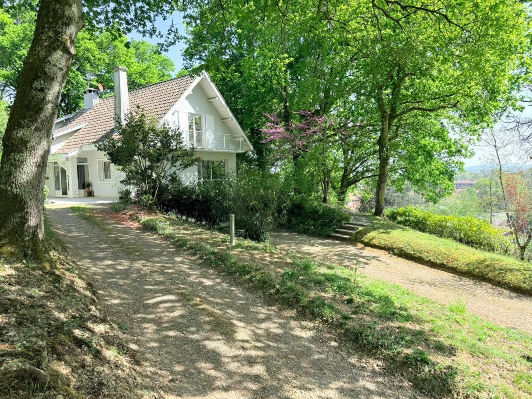 Villa / Maison  T6 à vendre Aire-sur-l'Adour 40800