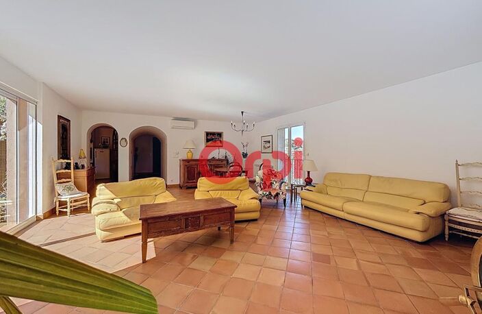 Villa de Plain-Pied (140 m²) – Quartier Recherché cadre campagne – Piscine & Garage 120 m² — photo 5