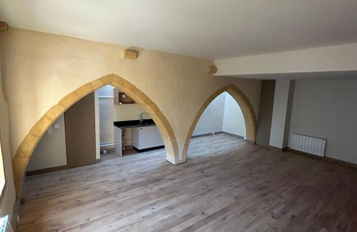 Appartement À Louer — photo 2
