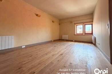 Appartement 2 pièces 776 €