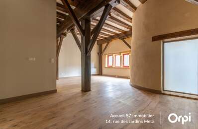 Appartement À Louer — photo du bien