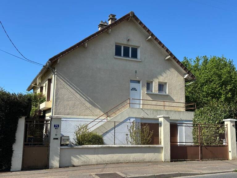Maison À Vendre — photo 1
