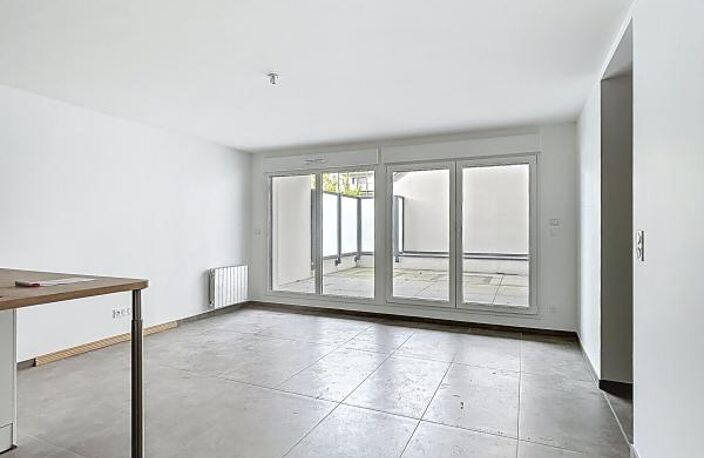 Appartement À Vendre — photo 2