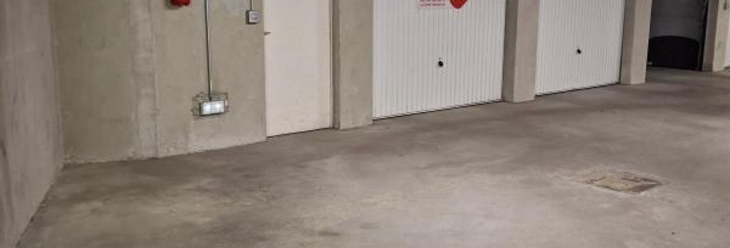 Garage  14 m² à louer à Saint-Nazaire (44600)