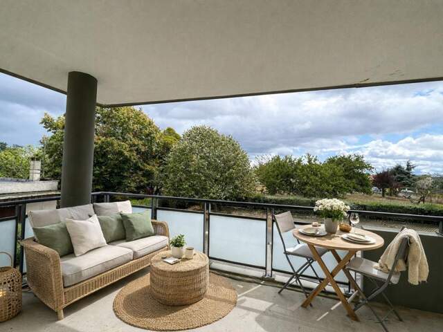 CUGNAUX - Grand T3 lumineux de 68 m² avec terrasse de 14 m² – Résidence récente au calme - 2 places de parking couvertes — photo du bien