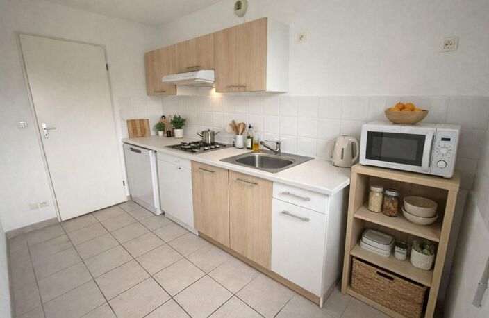 CUGNAUX - Grand T3 lumineux de 68 m² avec terrasse de 14 m² – Résidence récente au calme - 2 places de parking couvertes — photo 3
